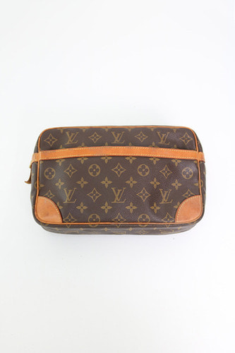 LOUIS VUITTON made in italy