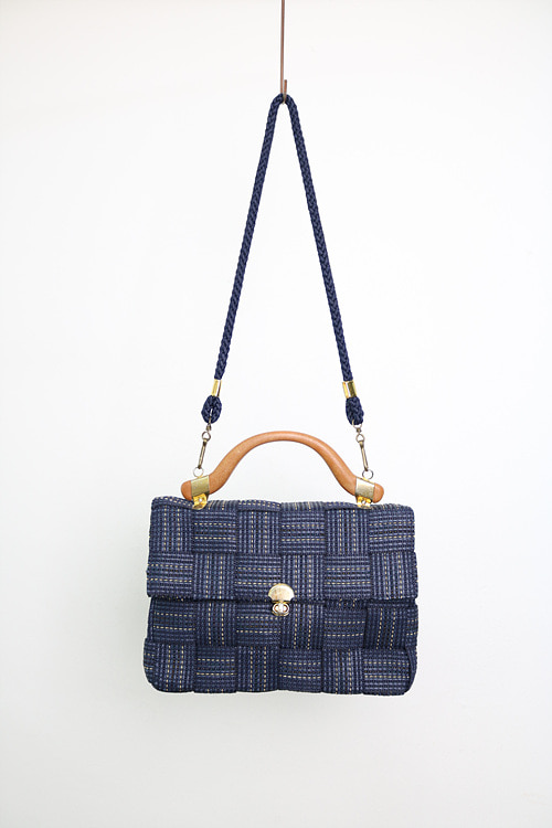 vintage weaving bag made in italy