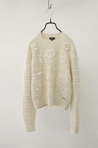 CHANEL - cashmere applique knit